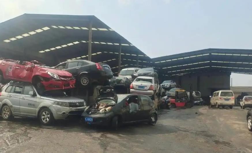 不同年限的报废车