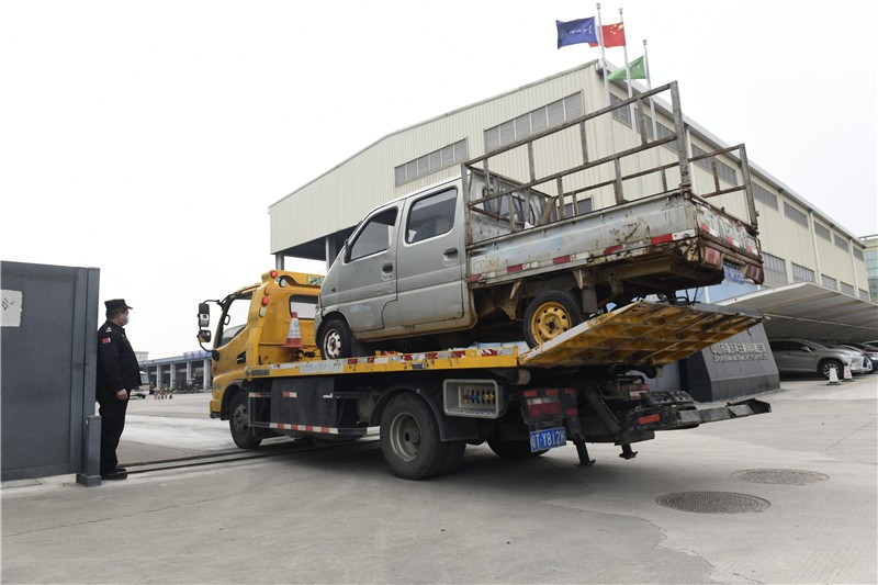 b80b7ace20644174d8aaf428a18dc5ee